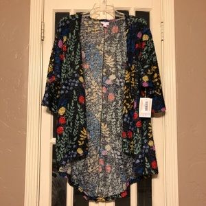 LuLaRoe Lindsay. NWT. Size S